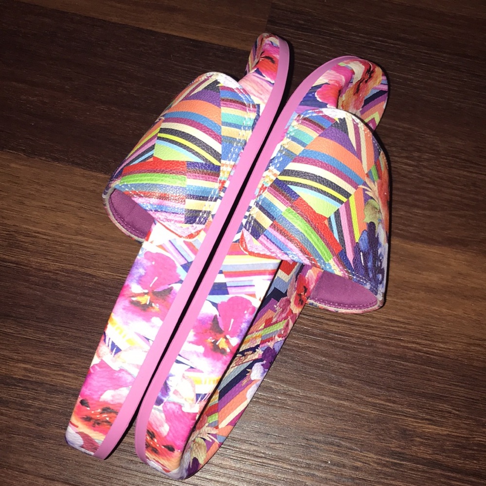 Johnny Was Floral Stripe Pool Slides NWT - Picture 7 of 12